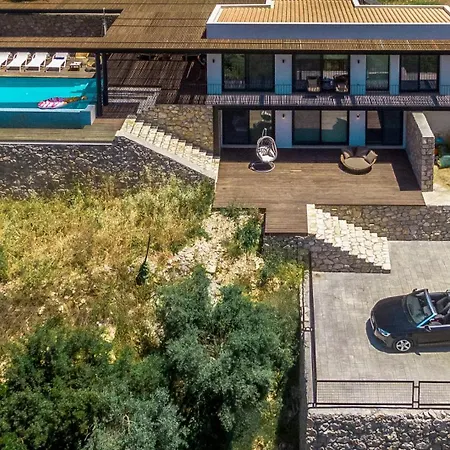 Luca * Katokhorion (Lefkada)