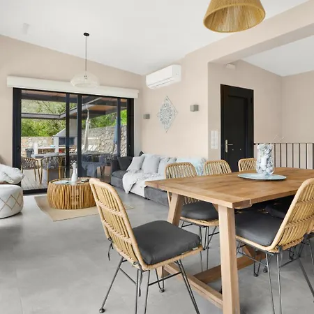 Luca * Katokhorion (Lefkada)