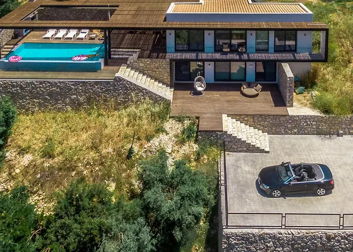 Luca * Katokhorion (Lefkada)